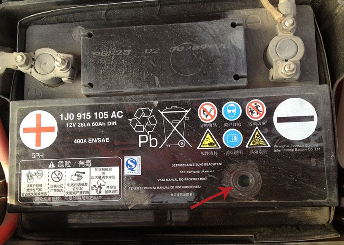 电池观察口.jpg 电池观察口.jpg